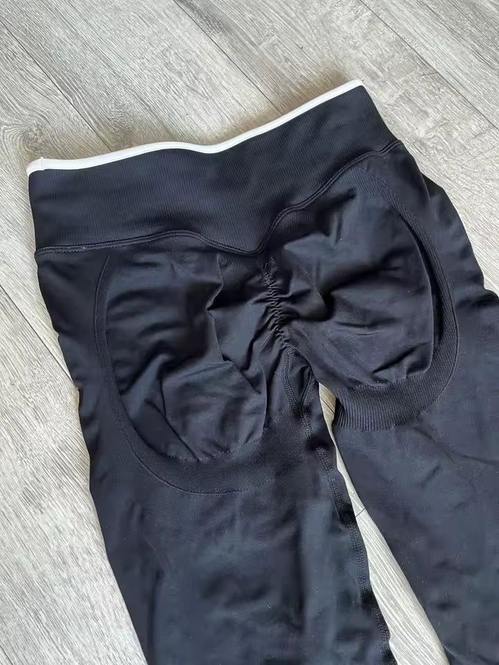Ensemble Yoga Sans Couture – Brassière V & Legging Taille Haute | Bicolore