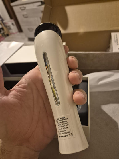 Appareil de Beauté Facial ElectroLuminance™ - Lifting et Raffermissement"