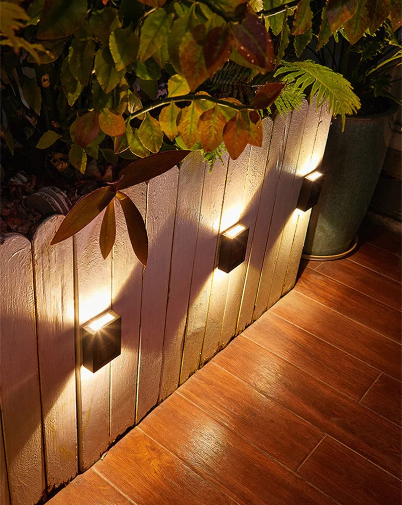 Lampe Murale Solaire Haut-Bas – Blanc Chaud & Blanc Froid, Étanche
